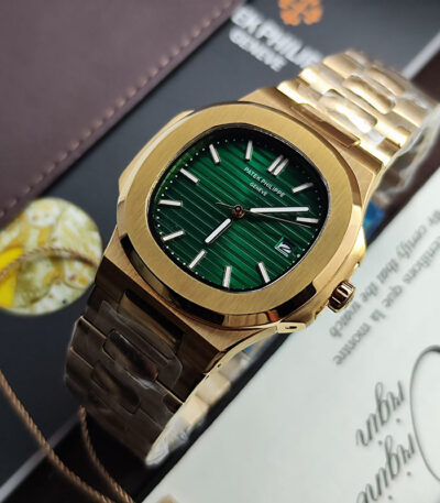 ساعة باتك فيليب نوتيلوس رجالي: فخامة ودقة الكوارتز