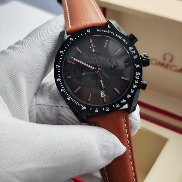 سبيدماستر دارك سايد أوف ذا مون رجالي 43 مم